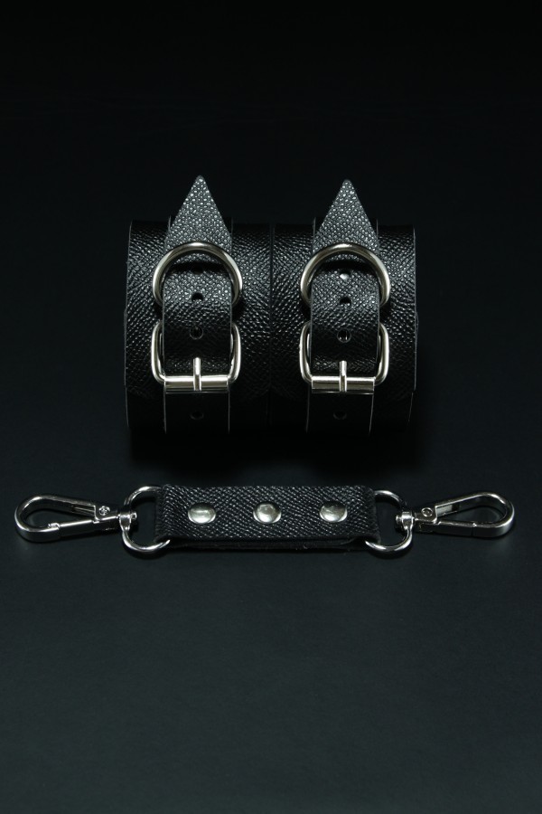Erobee Fantazi Kelepçe | BDSM Cuff Vegan Deri Origin Serisi - Siyah 