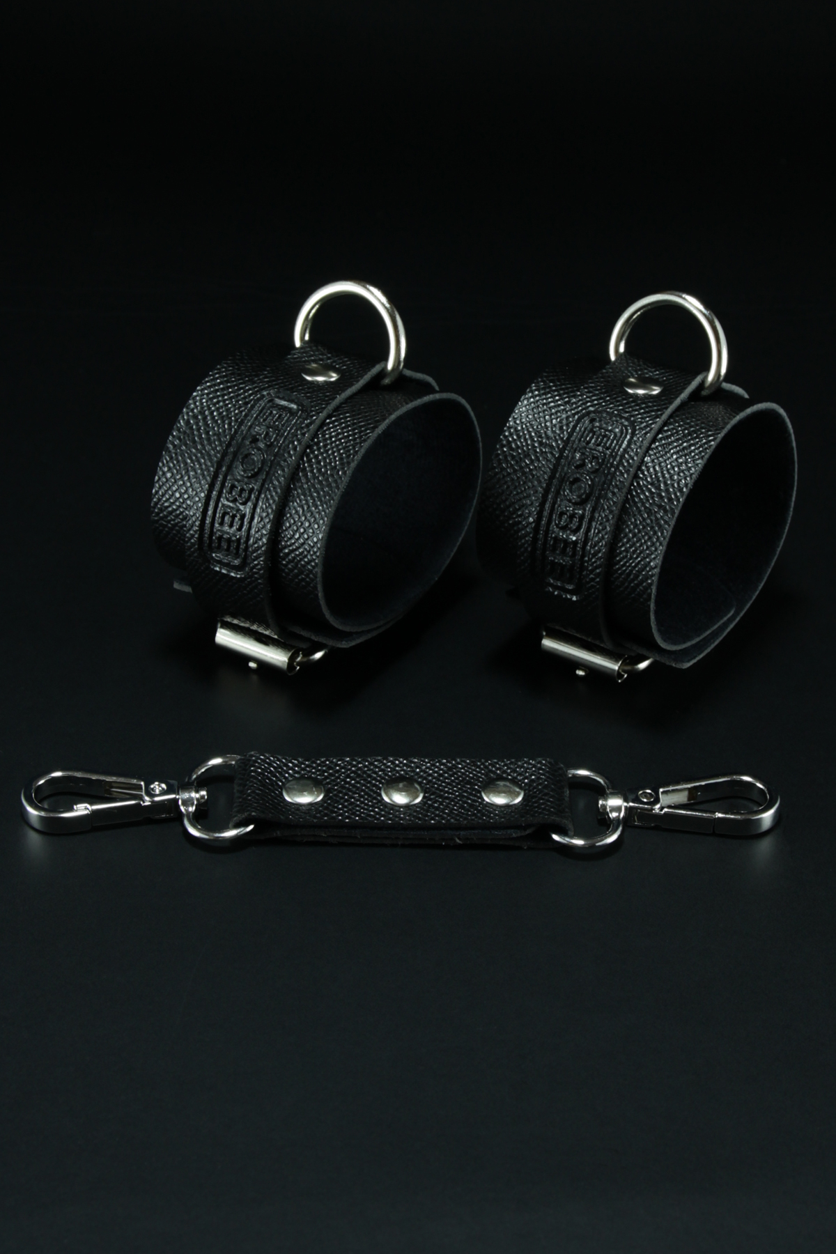 Erobee Fantazi Kelepçe | BDSM Cuff Vegan Deri Origin Serisi - Siyah Erobee Fantazi Kelepçe | BDSM Cuff Vegan Deri Origin Serisi - Siyah