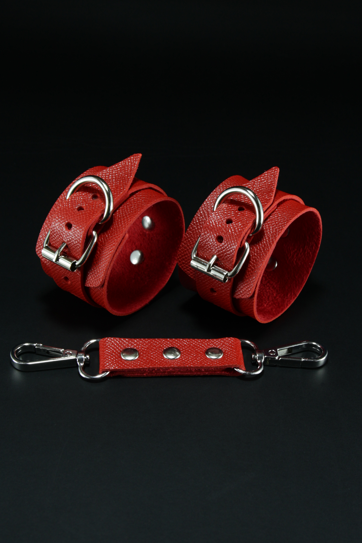 Erobee BDSM Cuff | Bondage Kelepçe Vegan Deri Origin Serisi - Kırmızı 