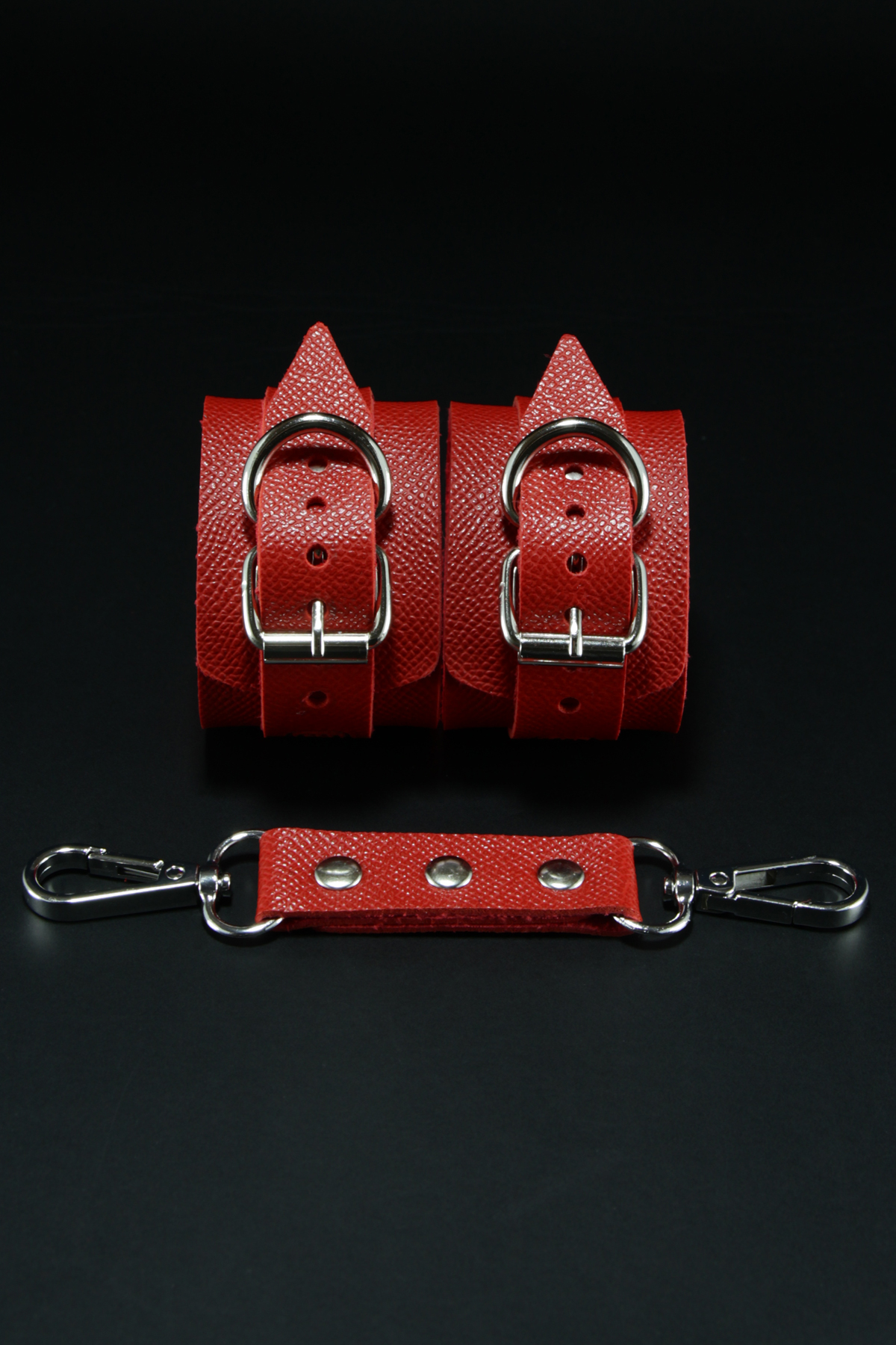 Erobee BDSM Cuff | Bondage Kelepçe Vegan Deri Origin Serisi - Kırmızı 