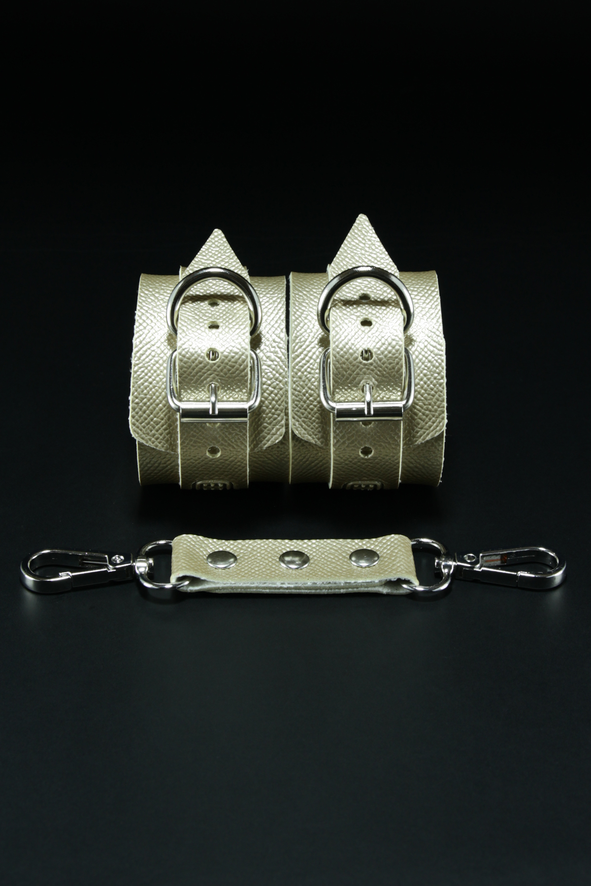 Erobee Bondage Kelepçe | BDSM Cuff Vegan Deri Origin Serisi -Gold 