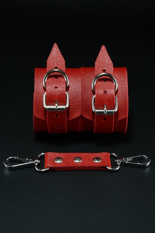 Erobee Fantazi Ayak Kelepçesi | Bondage Cuff Vegan Deri Origin Serisi - Kırmızı 