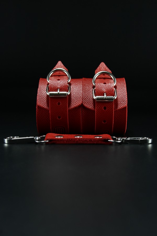 Erobee Fantazi Ayak Kelepçesi | Bondage Cuff Vegan Deri Origin Serisi - Kırmızı 