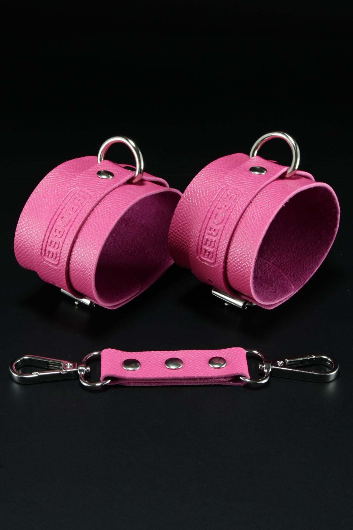 Erobee Ayak Kelepçesi | BDSM Ankle Cuff Premium Vegan Deri Origin Serisi - Fuşya Erobee Ayak Kelepçesi | BDSM Ankle Cuff Premium Vegan Deri Origin Serisi - Fuşya