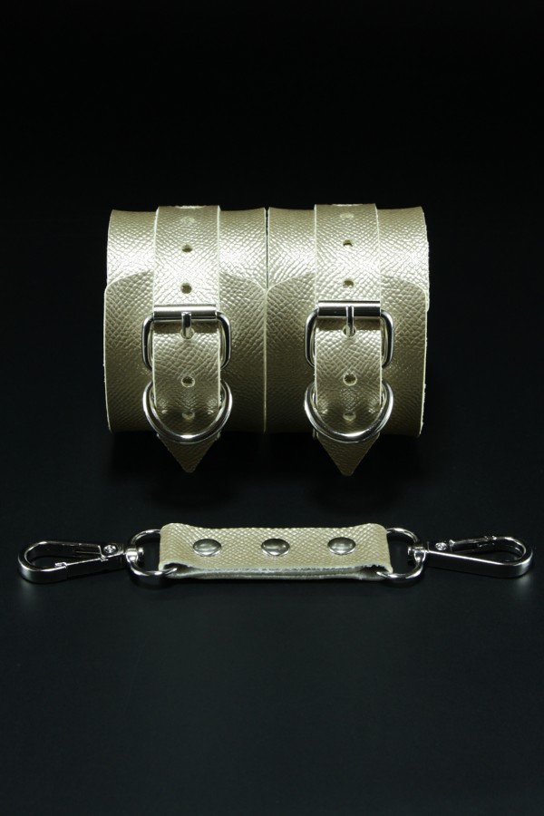 Erobee BDSM Ayak Kelepçesi | Ankle Cuff Premium Vegan Deri Origin Serisi - Gold Erobee BDSM Ayak Kelepçesi | Ankle Cuff Premium Vegan Deri Origin Serisi - Gold
