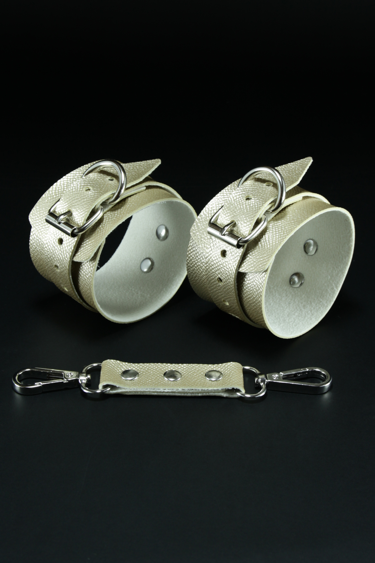 Erobee BDSM Ayak Kelepçesi | Ankle Cuff Premium Vegan Deri Origin Serisi - Gold Erobee BDSM Ayak Kelepçesi | Ankle Cuff Premium Vegan Deri Origin Serisi - Gold