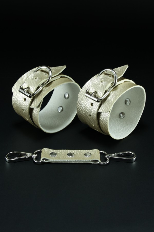 Erobee BDSM Ayak Kelepçesi | Ankle Cuff Premium Vegan Deri Origin Serisi - Gold Erobee BDSM Ayak Kelepçesi | Ankle Cuff Premium Vegan Deri Origin Serisi - Gold