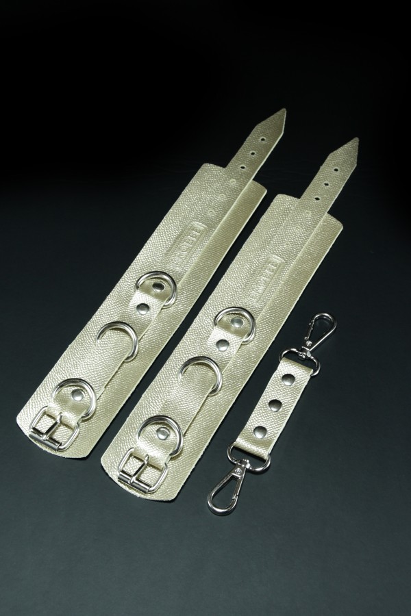 Erobee BDSM Ayak Kelepçesi | Ankle Cuff Premium Vegan Deri Origin Serisi - Gold Erobee BDSM Ayak Kelepçesi | Ankle Cuff Premium Vegan Deri Origin Serisi - Gold