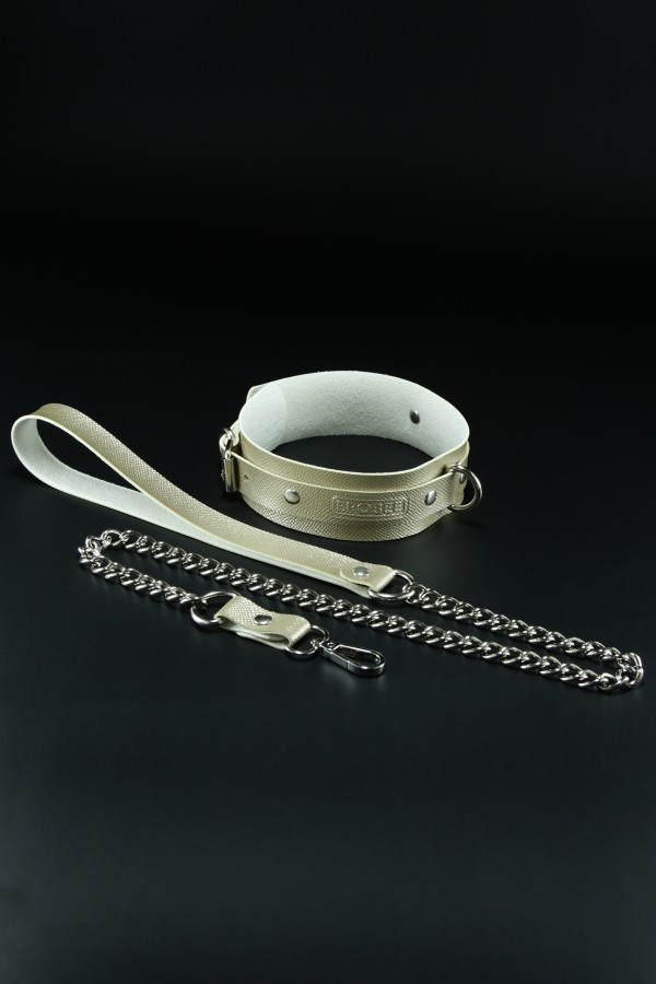 Erobee Zincirli Tasma | BDSM Choker Premium Vegan Deri Origin Serisi - Gold Erobee Zincirli Tasma | BDSM Choker Premium Vegan Deri Origin Serisi - Gold