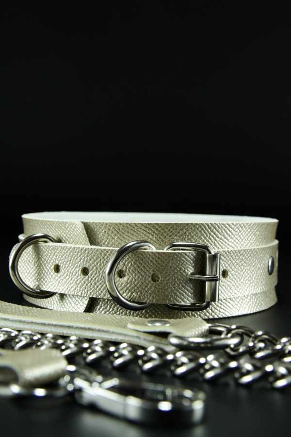 Erobee Zincirli Tasma | BDSM Choker Premium Vegan Deri Origin Serisi - Gold Erobee Zincirli Tasma | BDSM Choker Premium Vegan Deri Origin Serisi - Gold