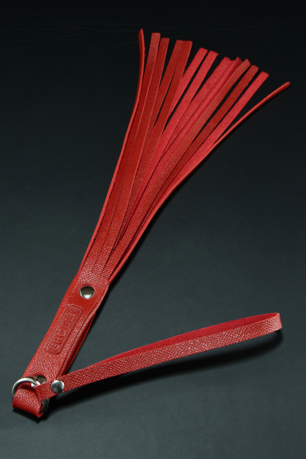 Erobee Bdsm Kırbaç | Vajinal Flogger Premium Vegan Deri Origin Serisi - Kırmızı Erobee Bdsm Kırbaç | Vajinal Flogger Premium Vegan Deri Origin Serisi - Kırmızı