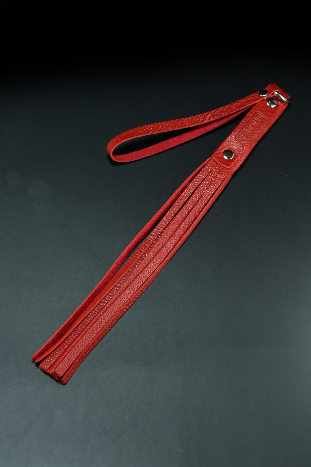Erobee Bdsm Kırbaç | Vajinal Flogger Premium Vegan Deri Origin Serisi - Kırmızı Erobee Bdsm Kırbaç | Vajinal Flogger Premium Vegan Deri Origin Serisi - Kırmızı