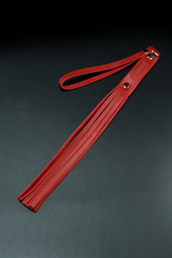 Erobee Bdsm Kırbaç | Vajinal Flogger Premium Vegan Deri Origin Serisi - Kırmızı Erobee Bdsm Kırbaç | Vajinal Flogger Premium Vegan Deri Origin Serisi - Kırmızı