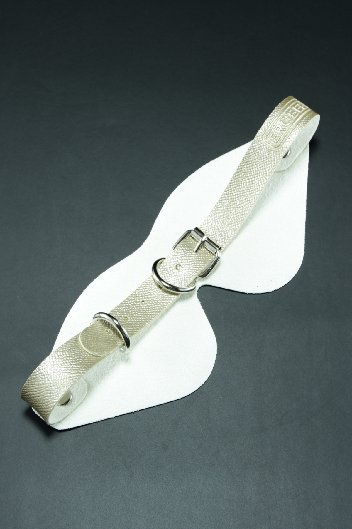 Erobee Fantazi Tasması & Zincirli Choker | Premium Vegan Deri Origin Serisi - Gold