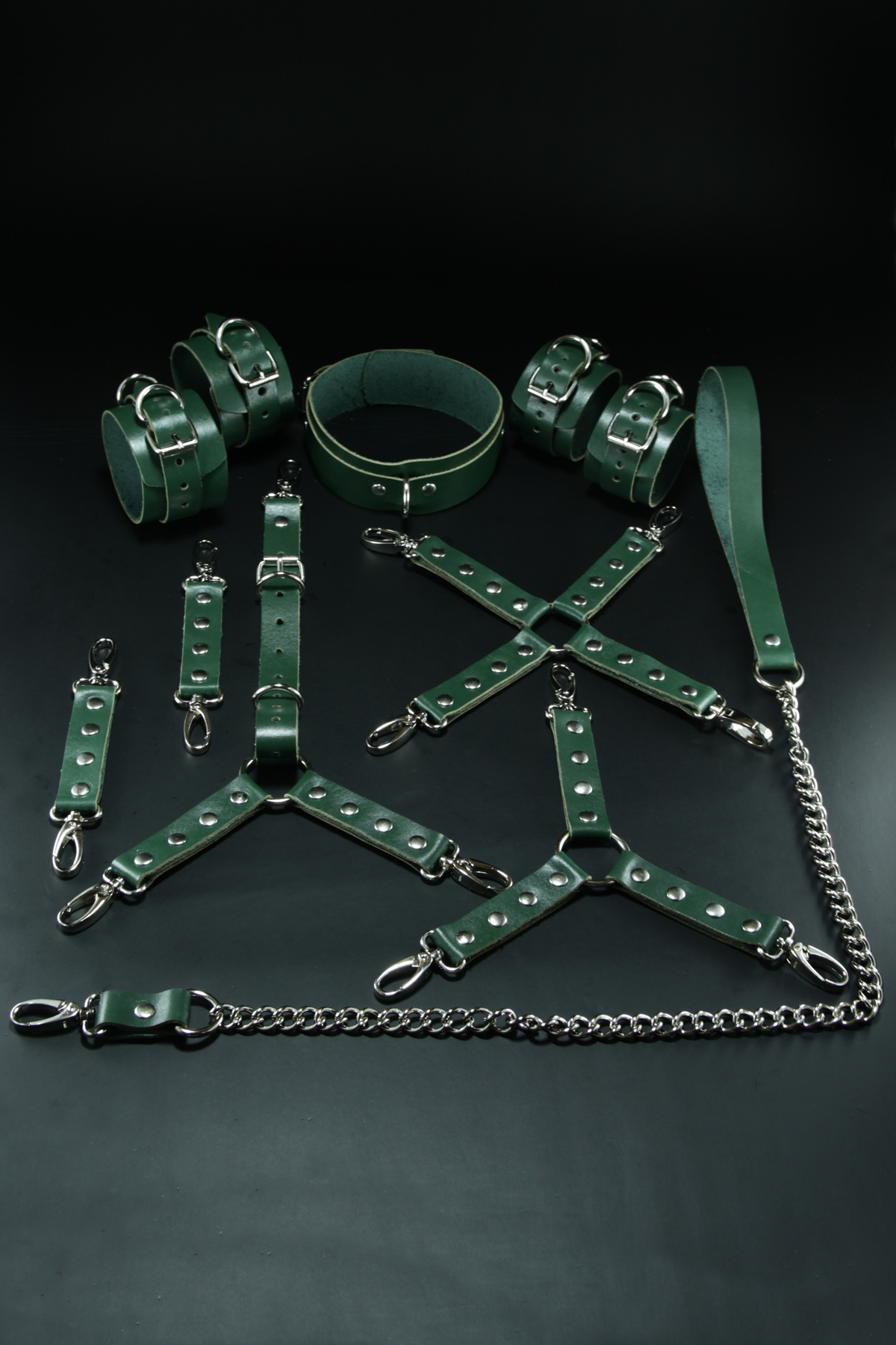 Erobee Hakiki Deri Full Fantazi Bondage Seti 11 Parça Origin Optima Serisi - Yeşil Erobee Hakiki Deri Full Fantazi Bondage Seti 11 Parça Origin Optima Serisi - Yeşil