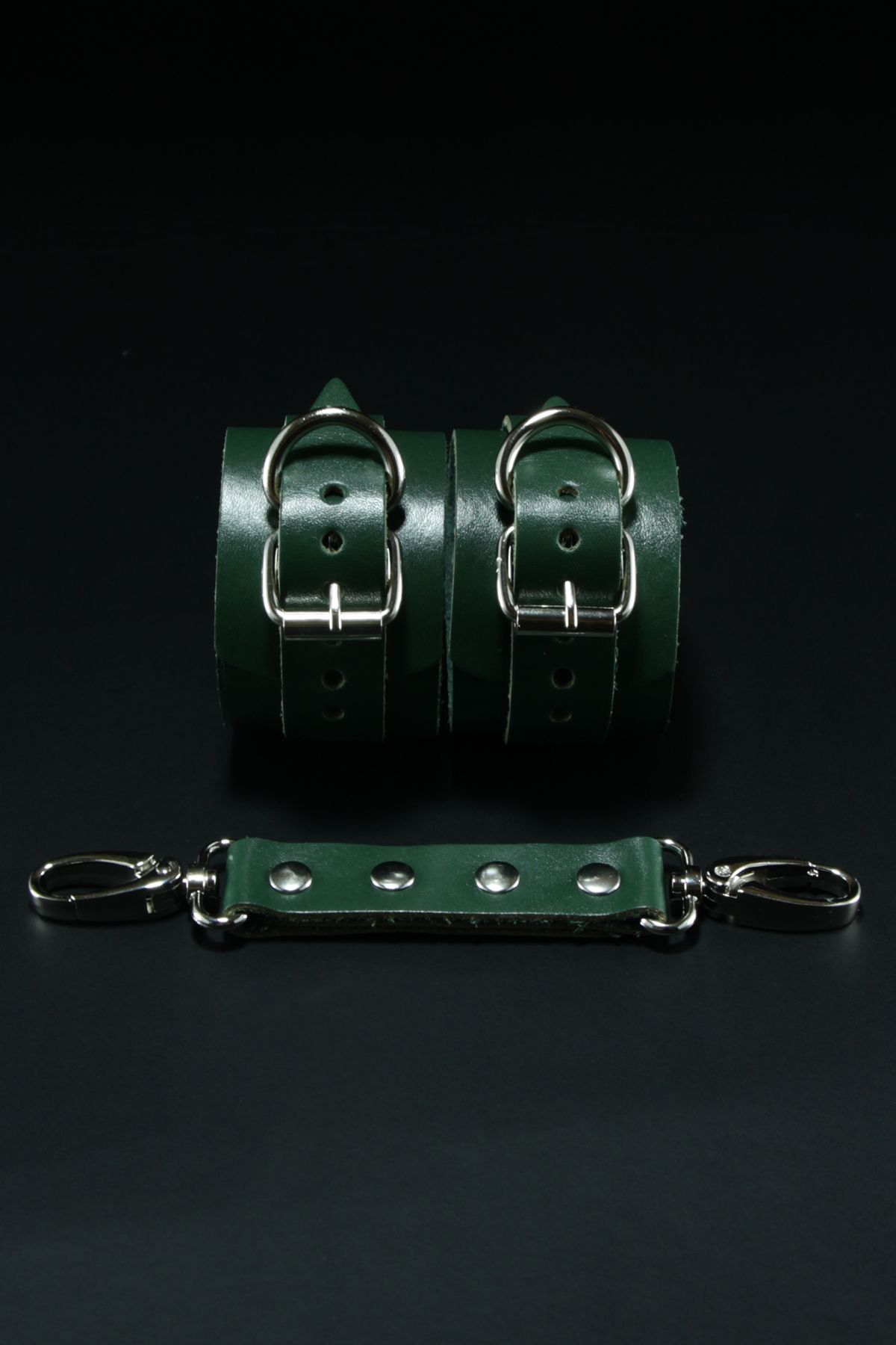 Erobee Hakiki Deri Kelepçe | BDSM Cuff Origin Optima Serisi - Yeşil Erobee Hakiki Deri Kelepçe | BDSM Cuff Origin Optima Serisi - Yeşil