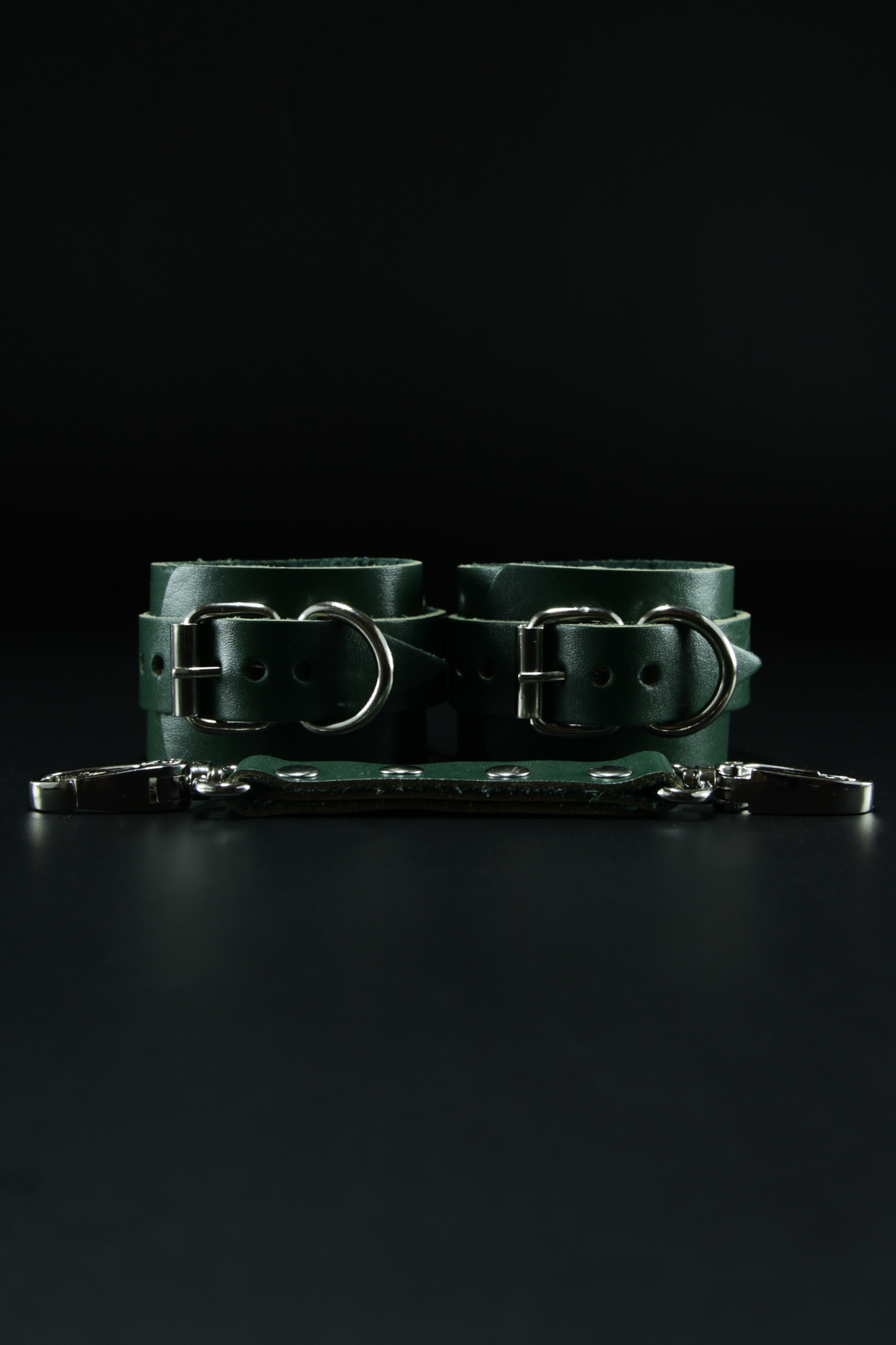 Erobee Hakiki Deri Kelepçe | BDSM Cuff Origin Optima Serisi - Yeşil Erobee Hakiki Deri Kelepçe | BDSM Cuff Origin Optima Serisi - Yeşil
