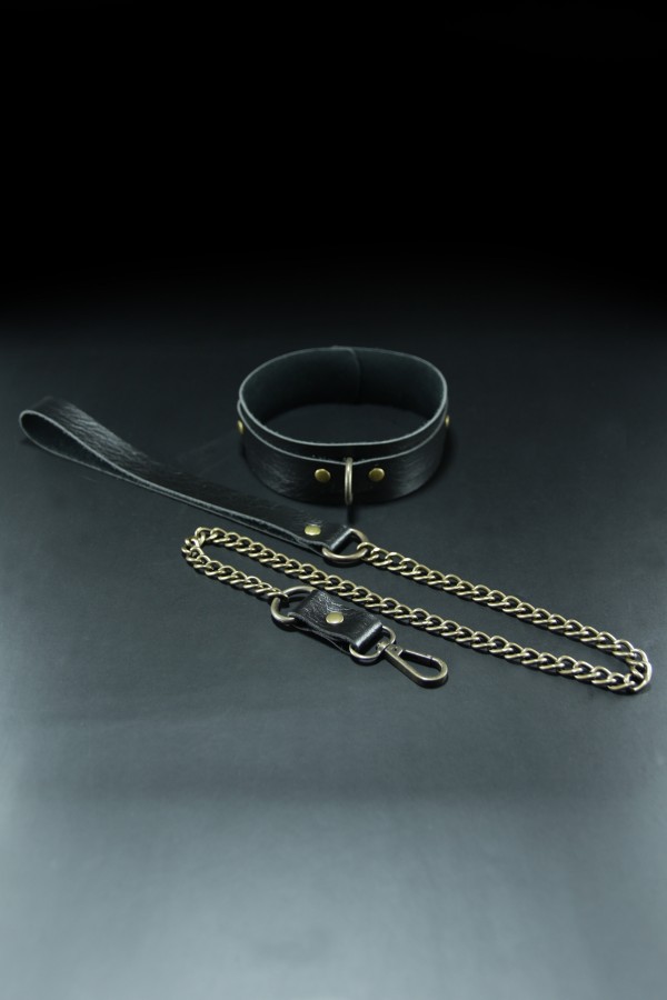 Erobee Antik Metal Aksamlı Premium Vegan Deri BDSM Fantazi Tasması Origin Antik Serisi Giza - Siyah Erobee Antik Metal Aksamlı Premium Vegan Deri BDSM Fantazi Tasması Origin Antik Serisi Giza - Siyah