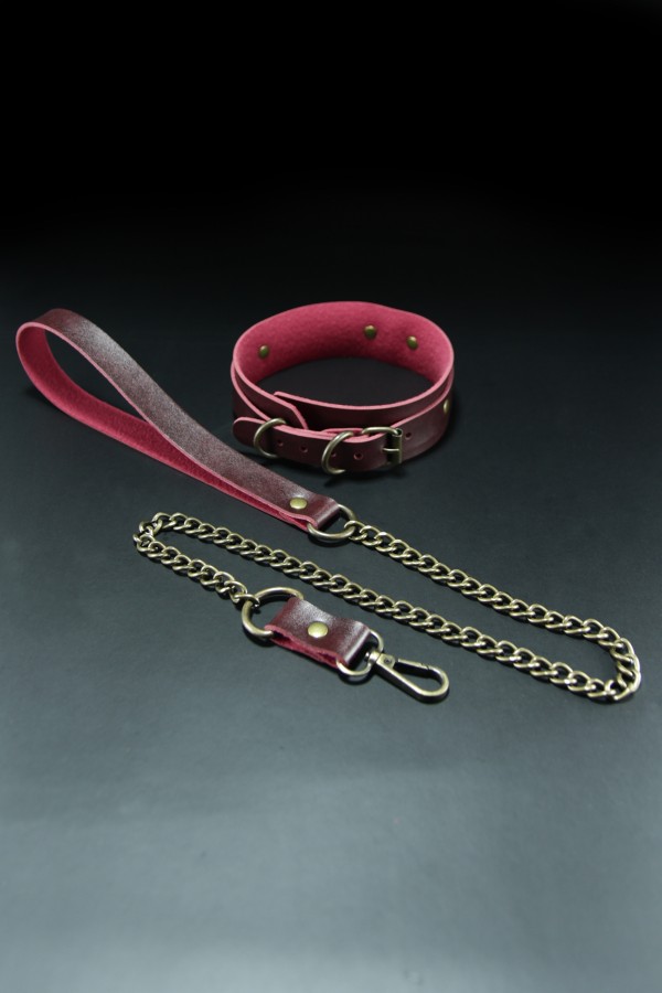 Erobee BDSM Fantezi Tasması Antik Metal Aksamlı Premium Vegan Deri Origin Antik Serisi Ninova - Vişne Erobee BDSM Fantezi Tasması Antik Metal Aksamlı Premium Vegan Deri Origin Antik Serisi Ninova - Vişne