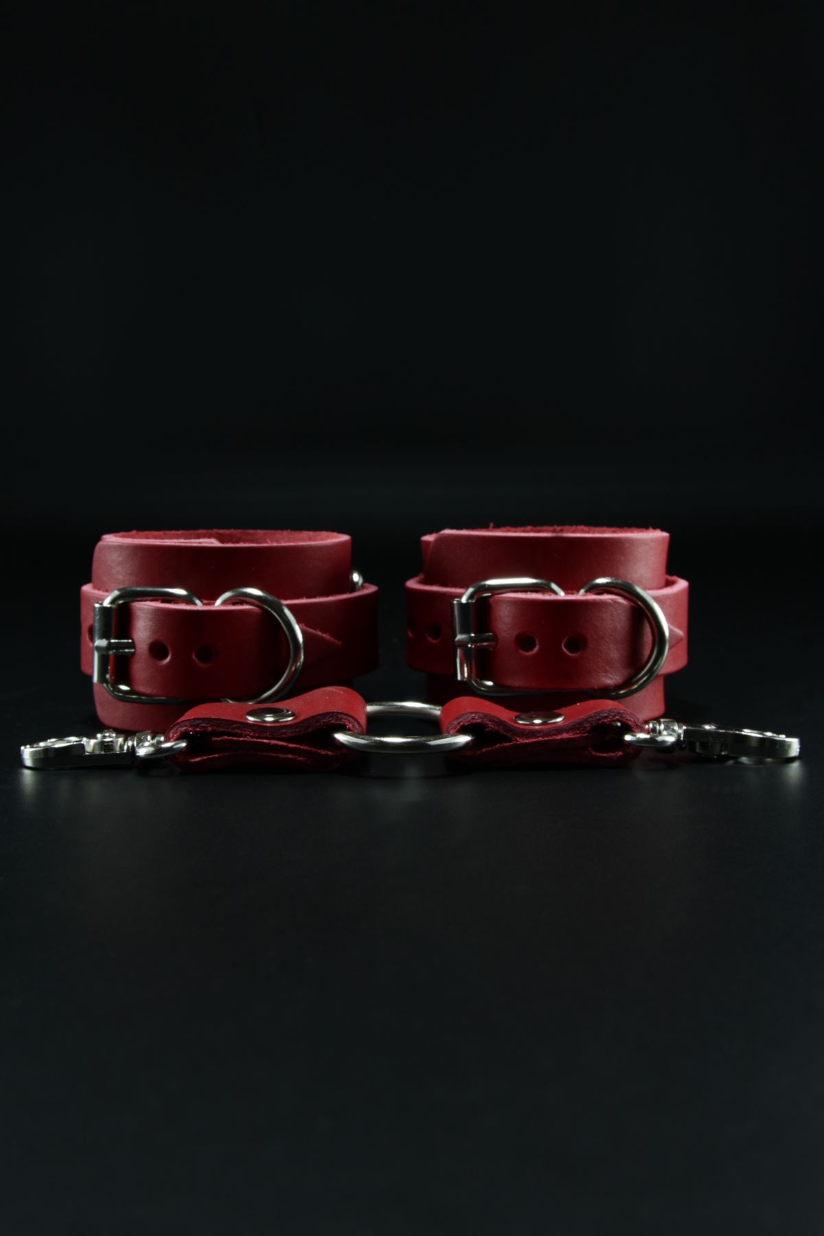 Erobee Hakiki Deri Kelepçe | Profesyonel BDSM Cuff Origin Serisi - Kırmızı Erobee Hakiki Deri Kelepçe | Profesyonel BDSM Cuff Origin Serisi - Kırmızı