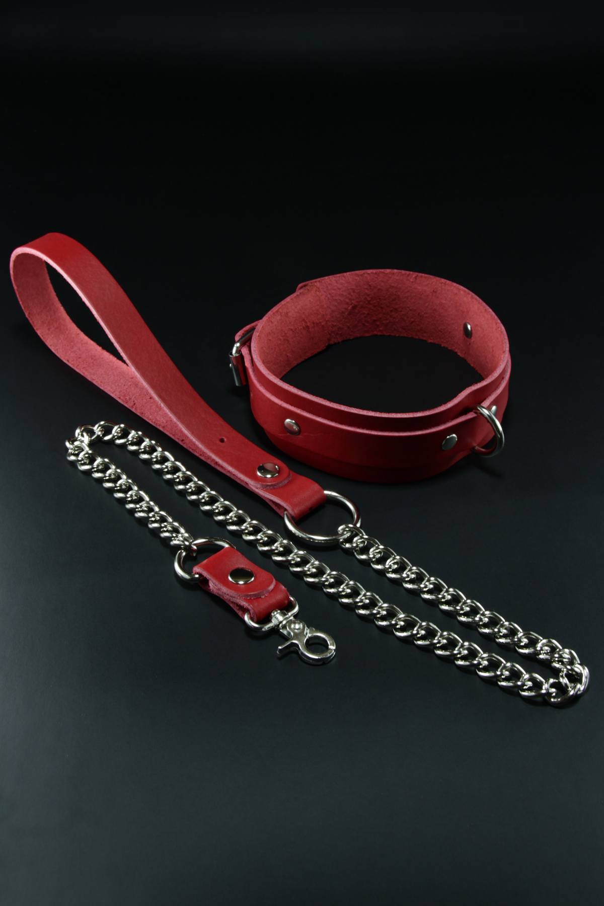 Erobee Hakiki Deri Zincirli Fantazi Tasma | BDSM Choker Origin Serisi - Kırmızı Erobee Hakiki Deri Zincirli Fantazi Tasma | BDSM Choker Origin Serisi - Kırmızı