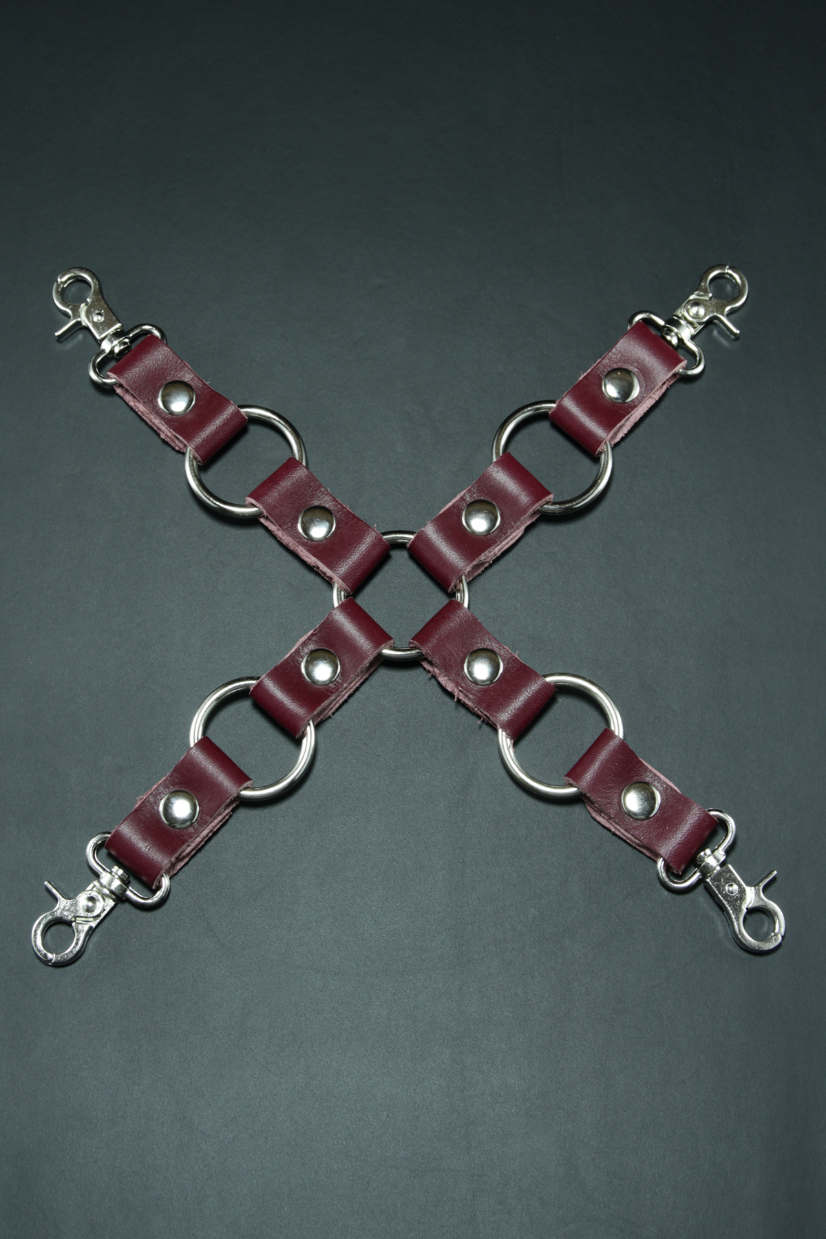 Erobee Hakiki Deri 4 Kollu BDSM Çapraz Bağlantı Aparatı | X Aparat Origin Serisi - Kahverengi Erobee Hakiki Deri 4 Kollu BDSM Çapraz Bağlantı Aparatı | X Aparat Origin Serisi - Kahverengi