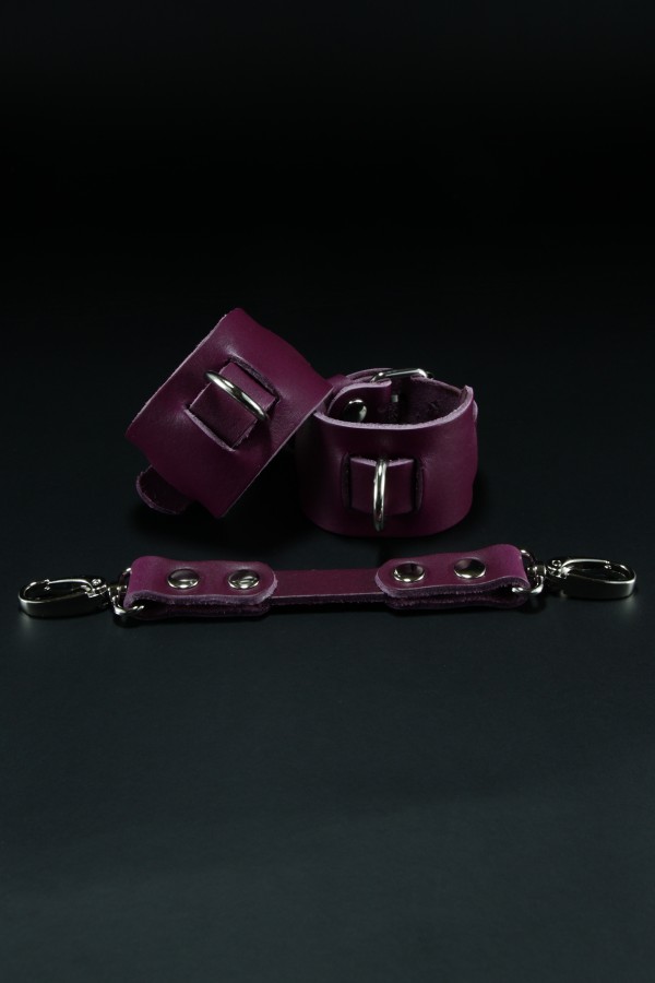 Erobee Hakiki Deri Kelepçe | Özel Tasarım BDSM Cuff Between Serisi - Mor Erobee Hakiki Deri Kelepçe | Özel Tasarım BDSM Cuff Between Serisi - Mor