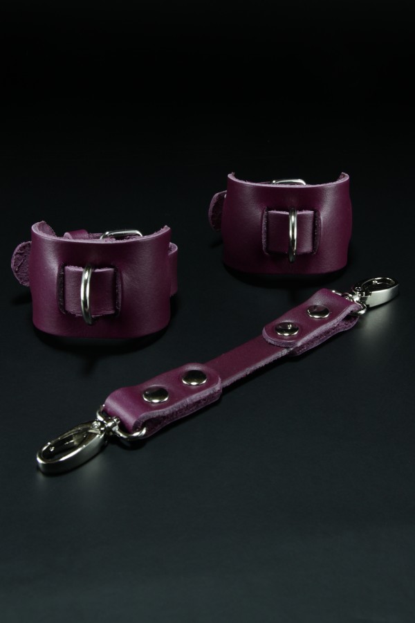 Erobee Hakiki Deri Kelepçe | Özel Tasarım BDSM Cuff Between Serisi - Mor Erobee Hakiki Deri Kelepçe | Özel Tasarım BDSM Cuff Between Serisi - Mor