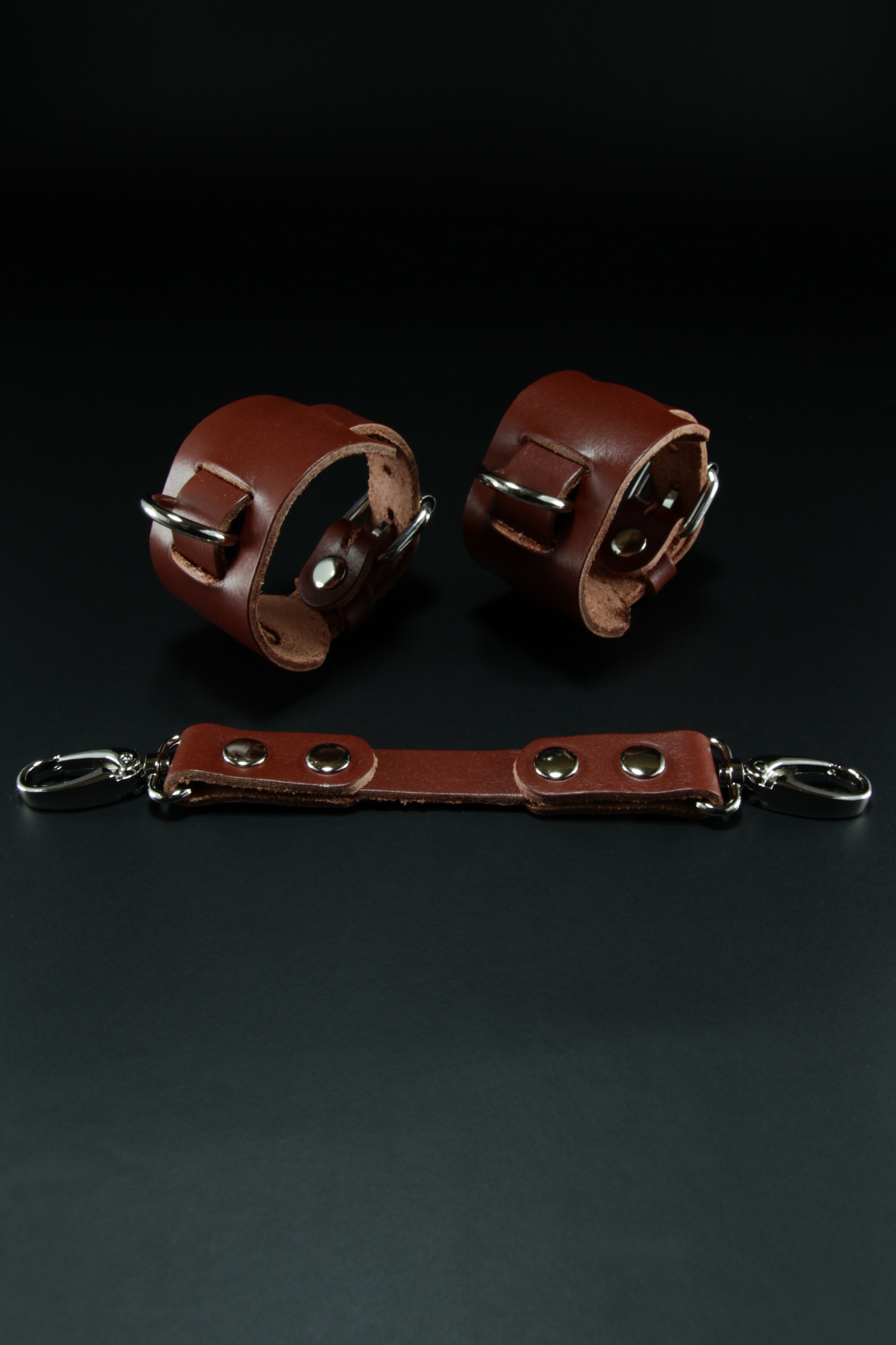 Erobee Hakiki Deri Kelepçe | Özel Tasarım BDSM Cuff Between Serisi - Taba