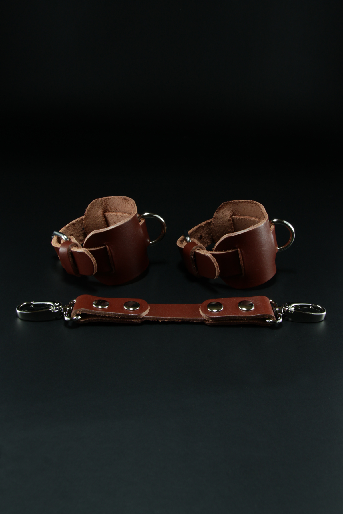 Erobee Hakiki Deri Kelepçe | Özel Tasarım BDSM Cuff Between Serisi - Taba