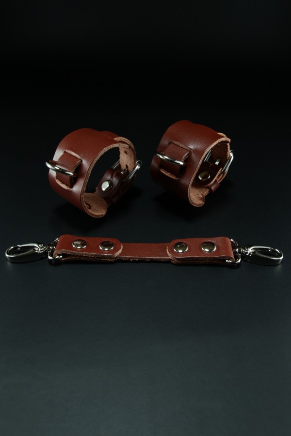 Erobee Hakiki Deri Kelepçe | Özel Tasarım BDSM Cuff Between Serisi - Taba