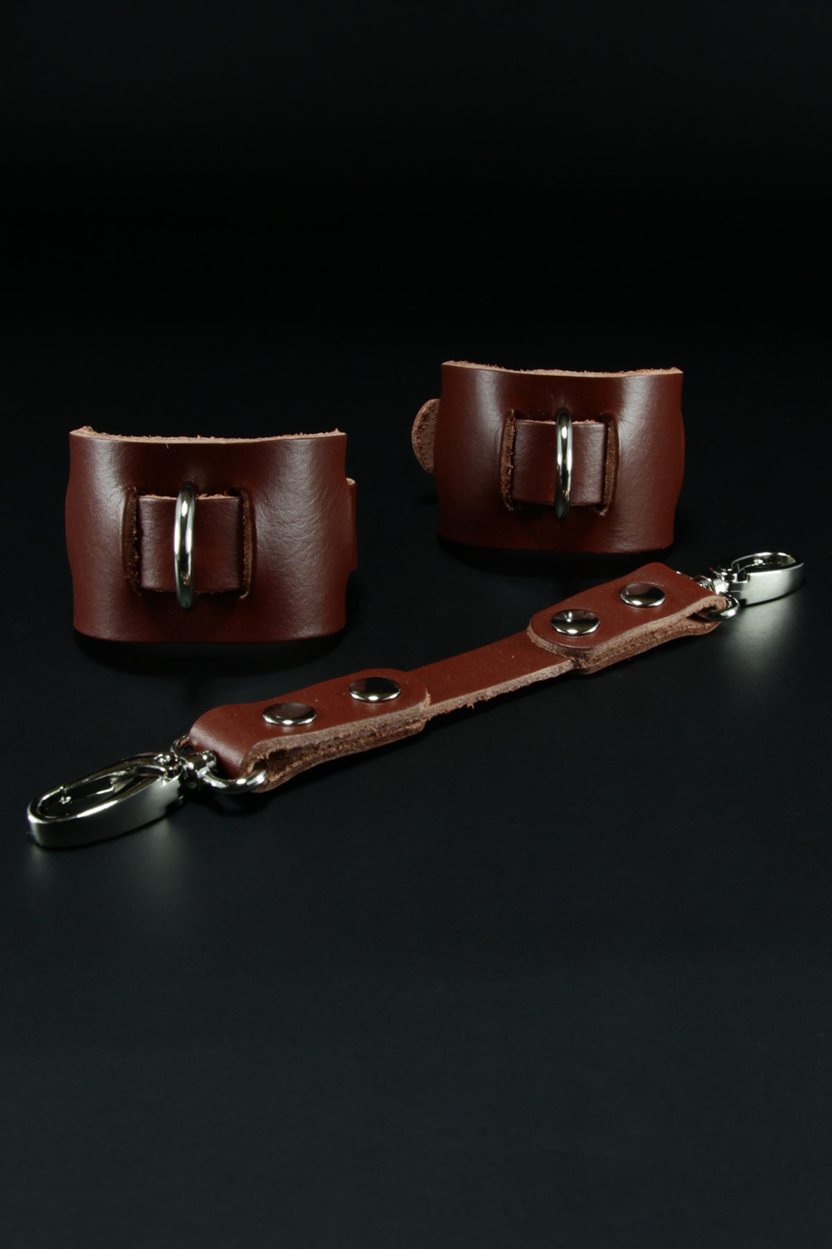 Erobee Hakiki Deri Kelepçe | Özel Tasarım BDSM Cuff Between Serisi - Taba