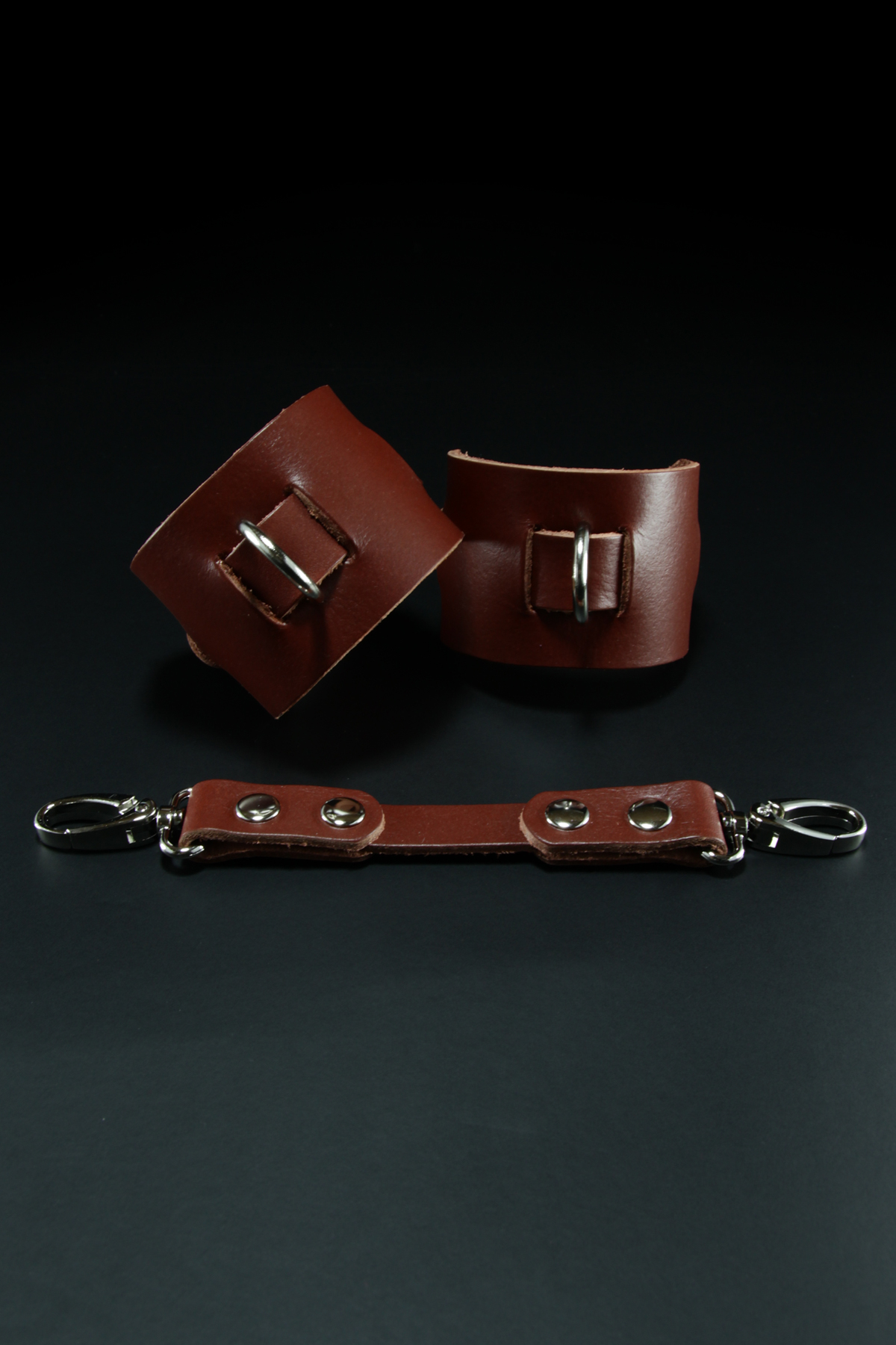 Erobee Hakiki Deri Ayak Kelepçesi | Özel Tasarım Ankle Cuff Between Serisi - Taba Erobee Hakiki Deri Ayak Kelepçesi | Özel Tasarım Ankle Cuff Between Serisi - Taba