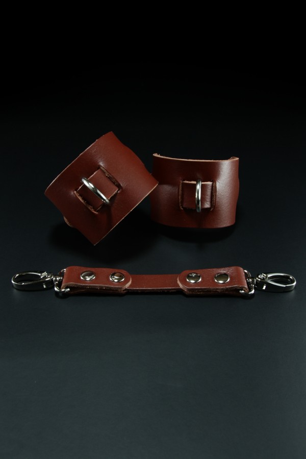 Erobee Hakiki Deri Ayak Kelepçesi | Özel Tasarım Ankle Cuff Between Serisi - Taba Erobee Hakiki Deri Ayak Kelepçesi | Özel Tasarım Ankle Cuff Between Serisi - Taba