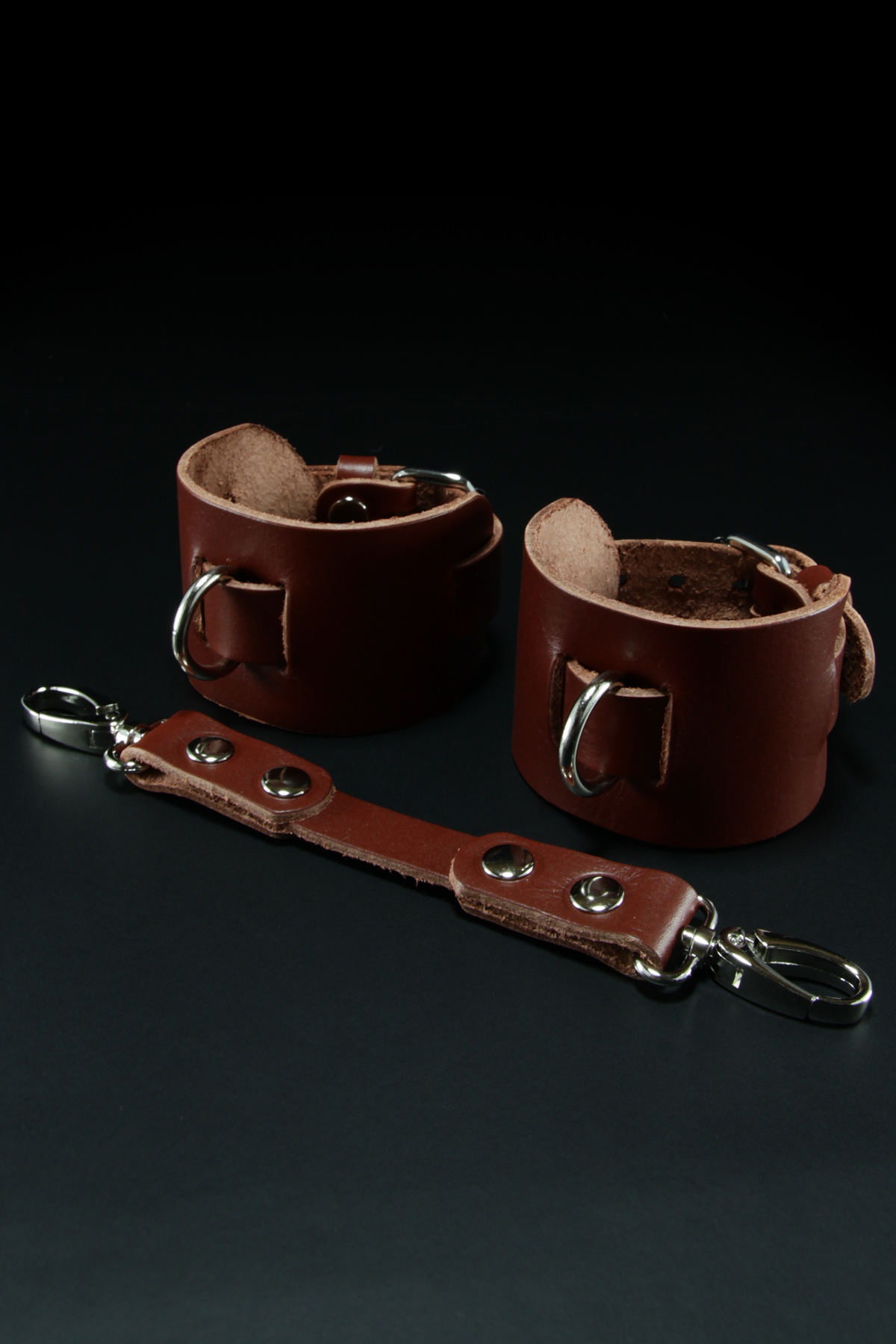 Erobee Hakiki Deri Ayak Kelepçesi | Özel Tasarım Ankle Cuff Between Serisi - Taba Erobee Hakiki Deri Ayak Kelepçesi | Özel Tasarım Ankle Cuff Between Serisi - Taba