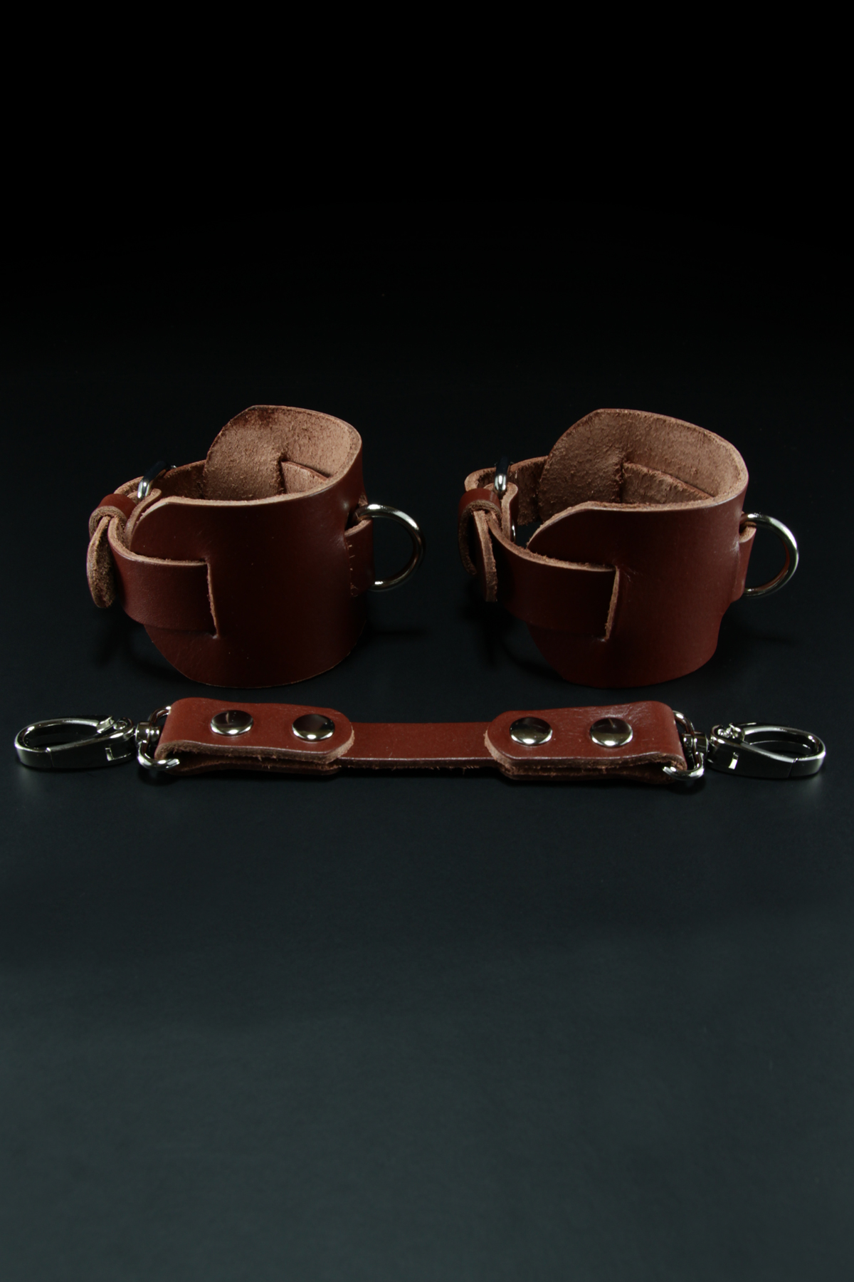 Erobee Hakiki Deri Ayak Kelepçesi | Özel Tasarım Ankle Cuff Between Serisi - Taba Erobee Hakiki Deri Ayak Kelepçesi | Özel Tasarım Ankle Cuff Between Serisi - Taba
